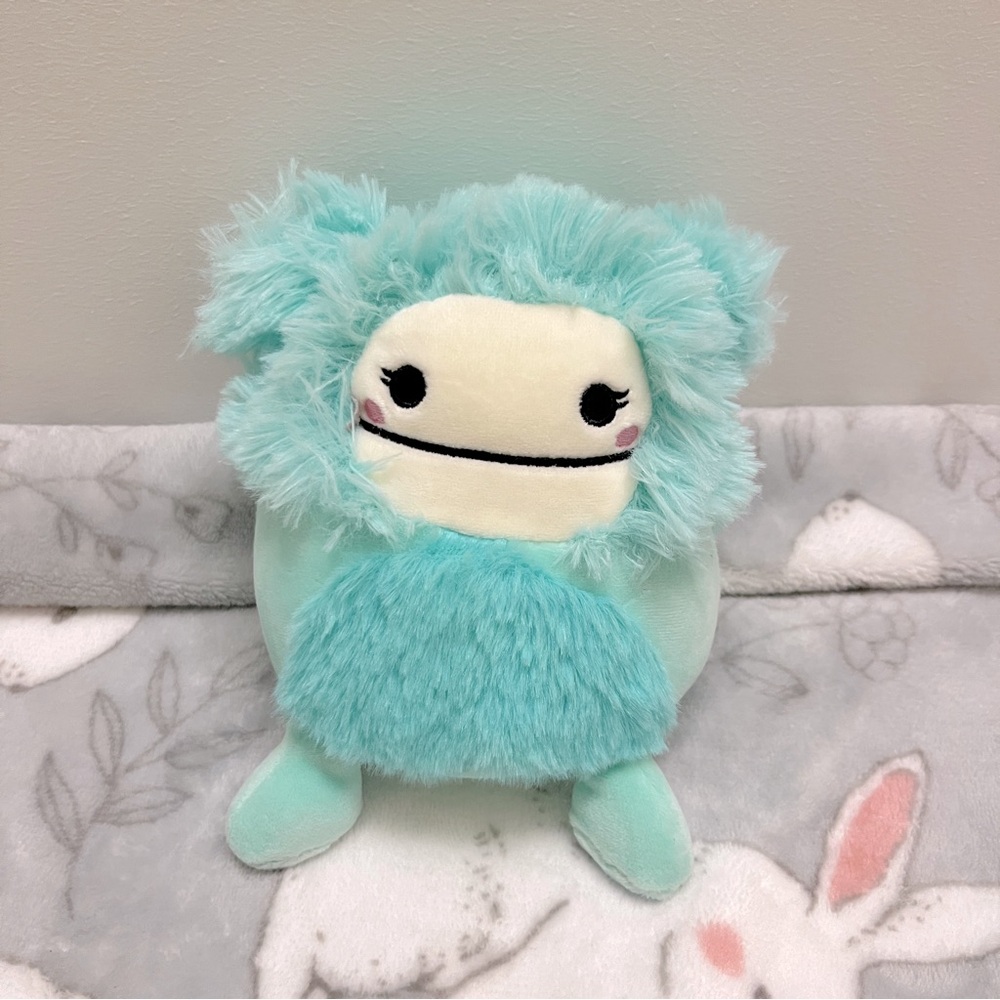 Joelle Bigfoot squishmallow 5”